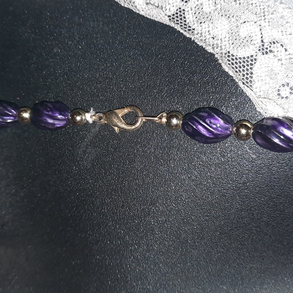 29" Inch Purple Necklace - Picture 3 of 3